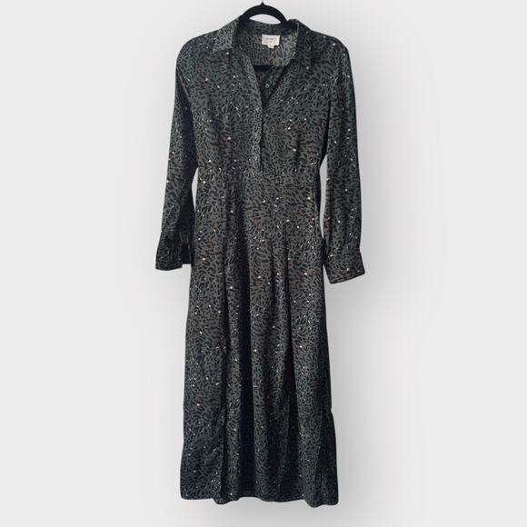Everly Dresses & Skirts - Everly green leopard print long sleeve maxi dress with slits, size small